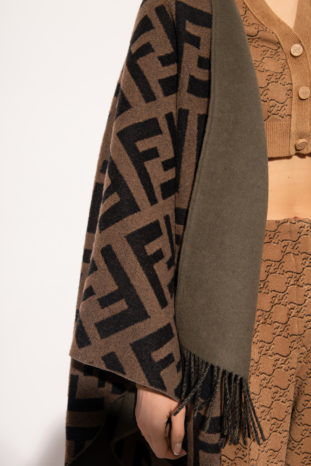 Fendi ff logo poncho deals